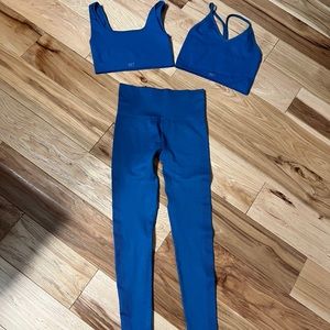 SET Active Sculptflex leggings, crop top and sports bra
